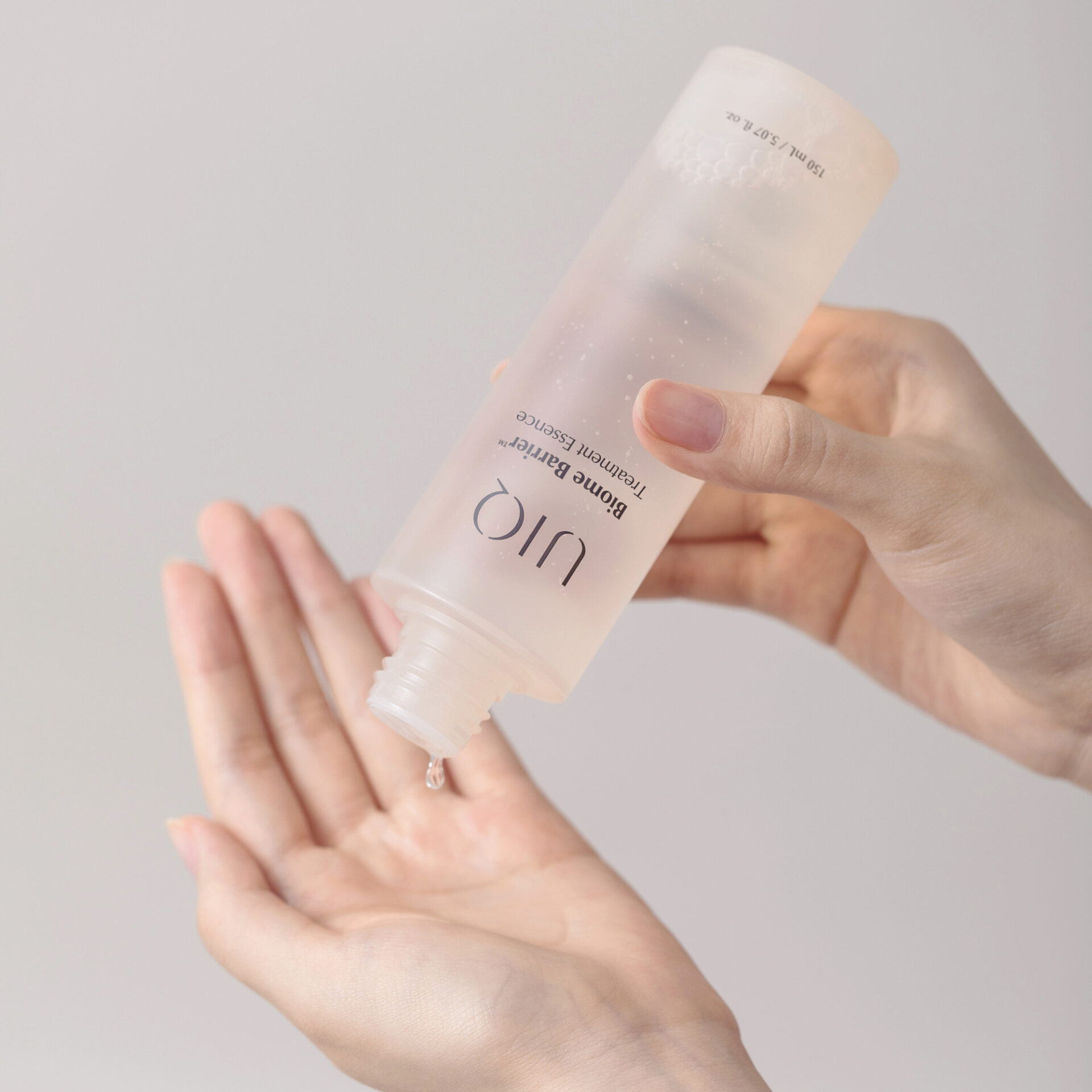 UIQ Biome Barrier™ Treatment Essence - Зображення 2