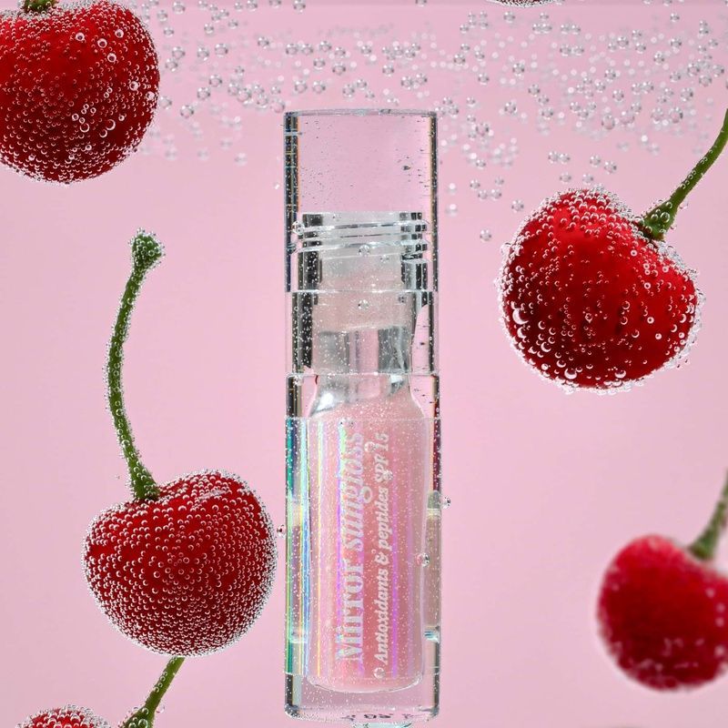 Hugs Mirror Sungloss Antioxidants & Peptides Heated Cherry SPF 20+ PA++ - Зображення 5