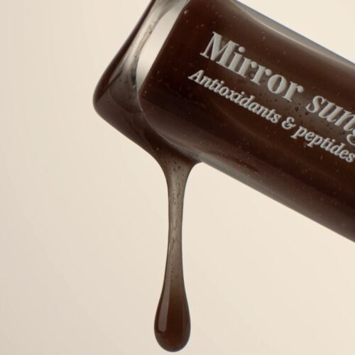 Alternative view of Hugs Mirror Sungloss Antioxidants & Peptides Cold Brew SPF 20+ PA++