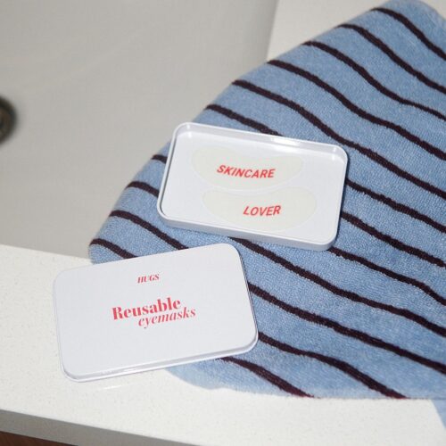 Alternative view of Hugs Reusable Eyemasks Red